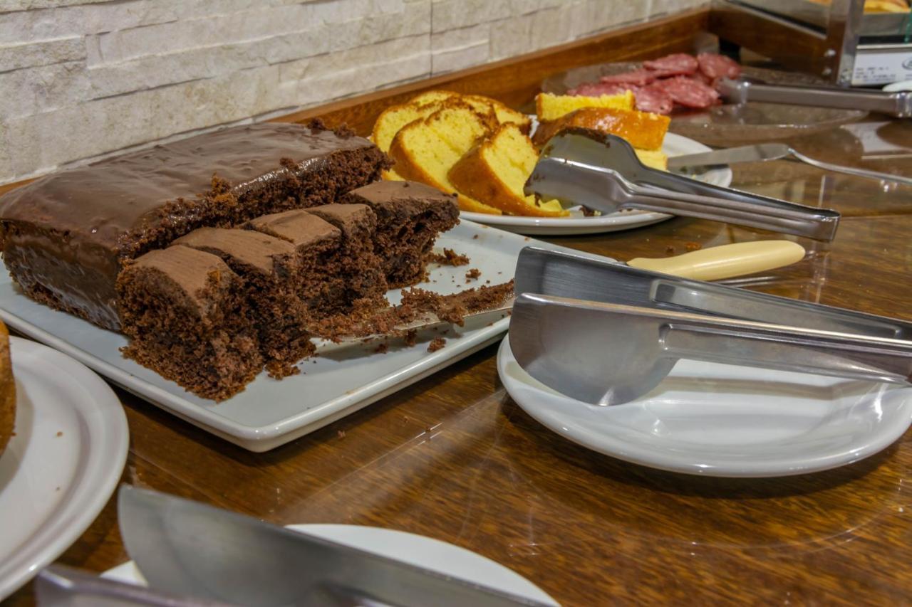 Via Genova Parque Hotel Serafina Corea 外观 照片